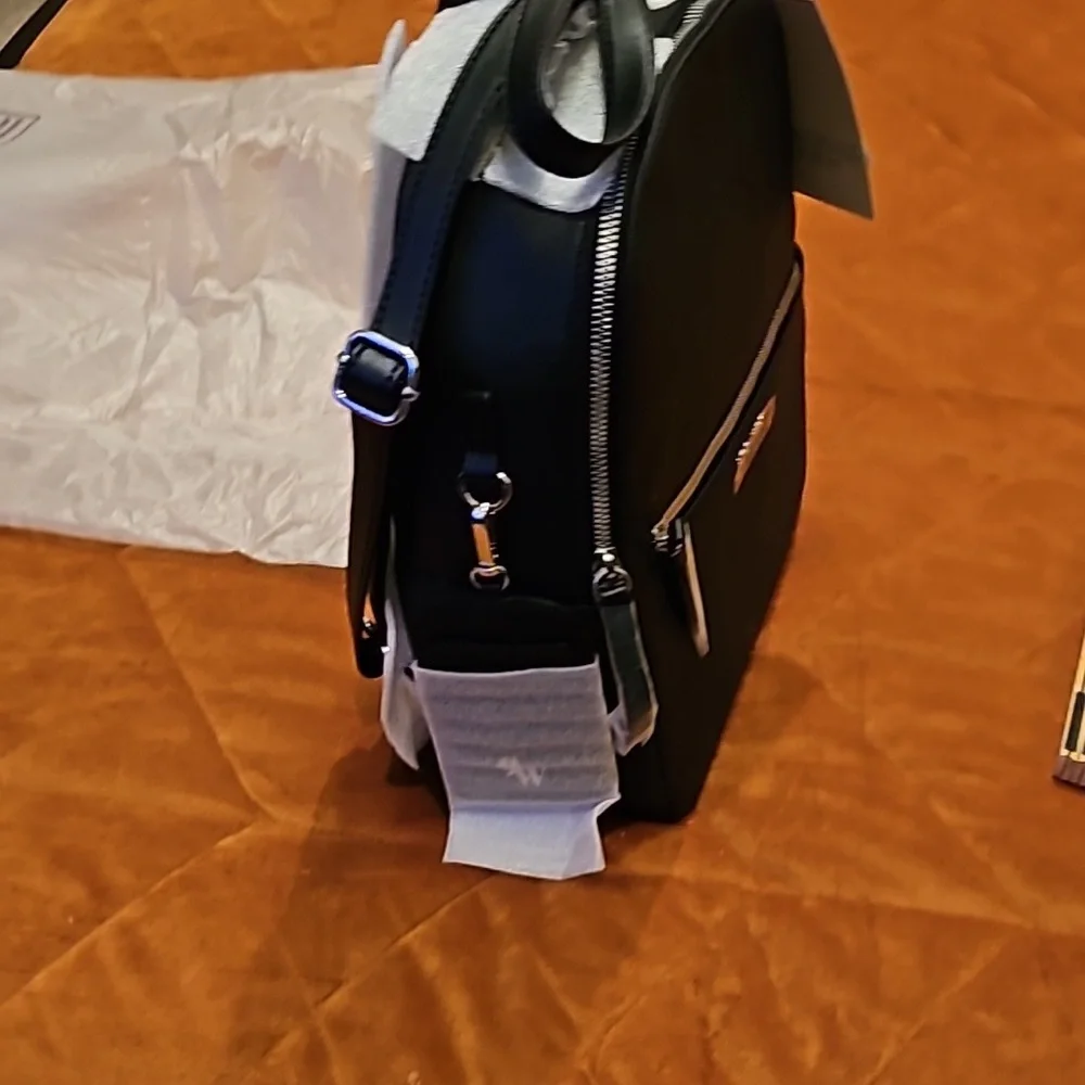 Backpack - Picture 3 of 3